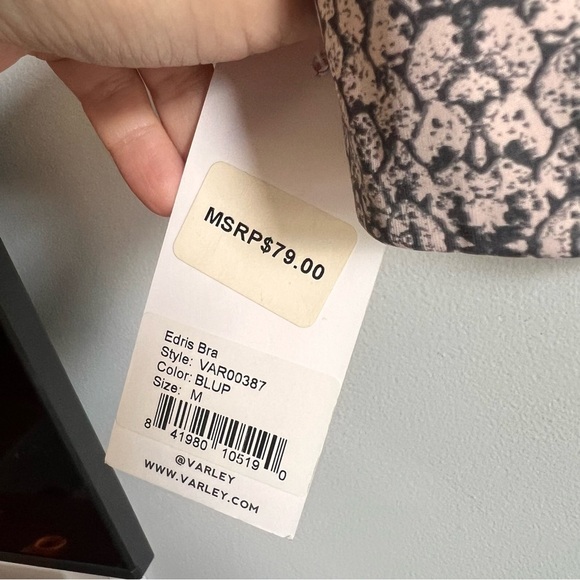 NWT Varley Let's Go Edris Sports Bra in Olive Snake M - Picture 3 of 5